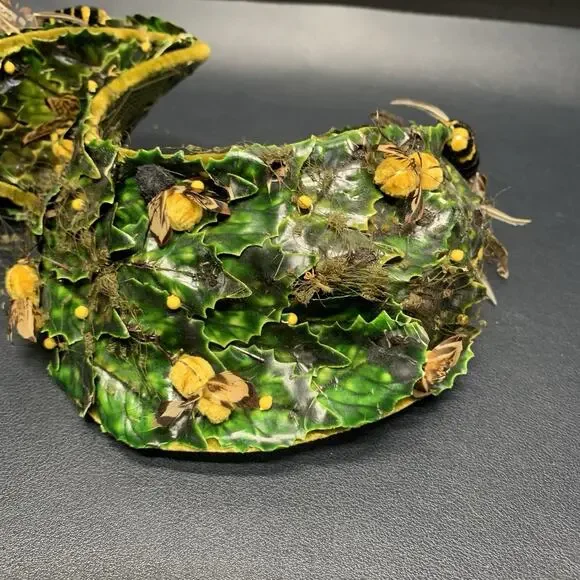 Vintage BES-BEN Bee Swarm Hat Topper Green Leaves Feathers Velvet